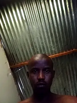 Maintee27: онлайн-секс-чат