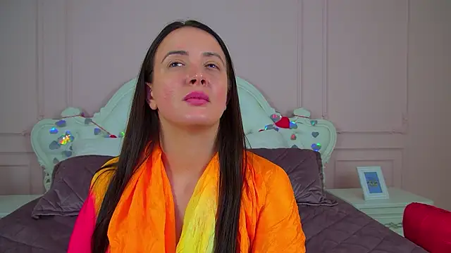 Živý XXX chat ElinaBellucci