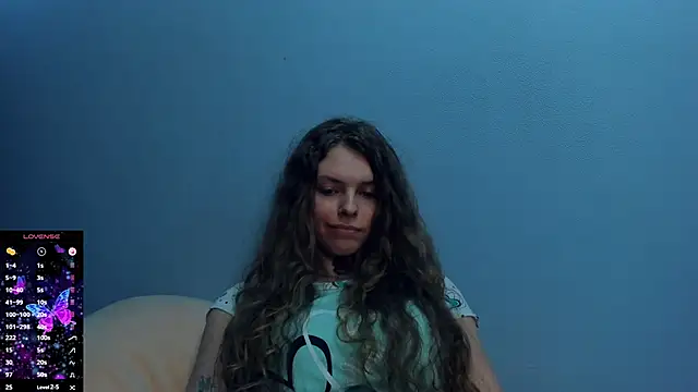 RayaNenlia Chat XXX live