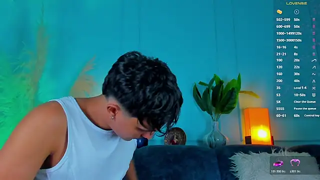 Czat XXX na żywo – Leo_Savage_