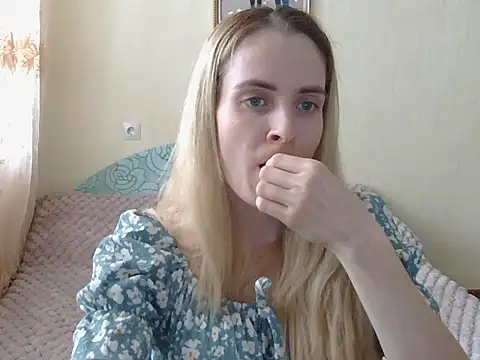 JayeTyler Show Webcam