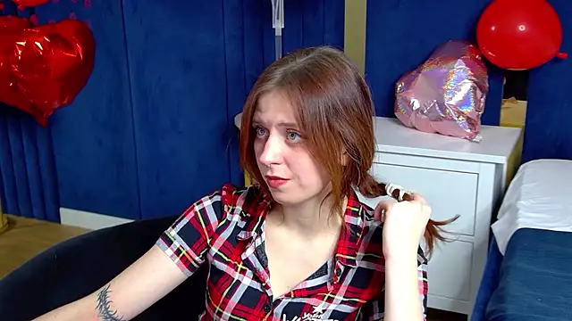 دردشة FreyaVey الجنسية المباشرة