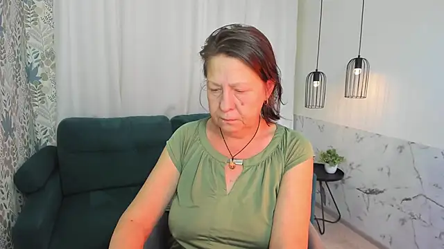 LindaPassionate 现场XXX聊天