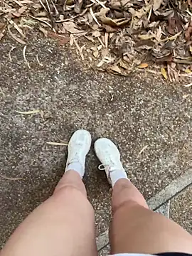 KiraSunshine Pertunjukan Webcam