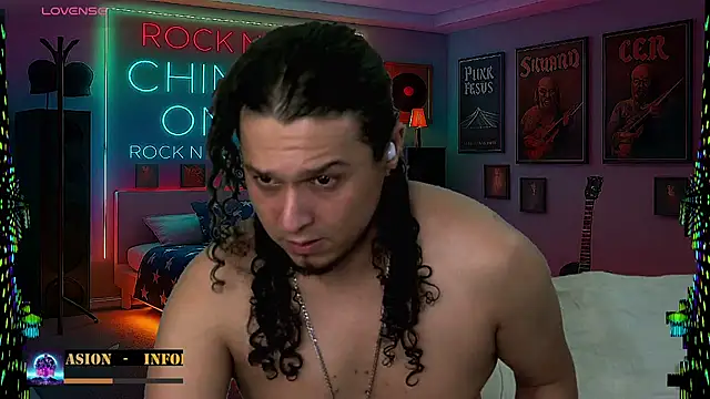 chino_roz Adlı Modelin Web Kamerası Şovu