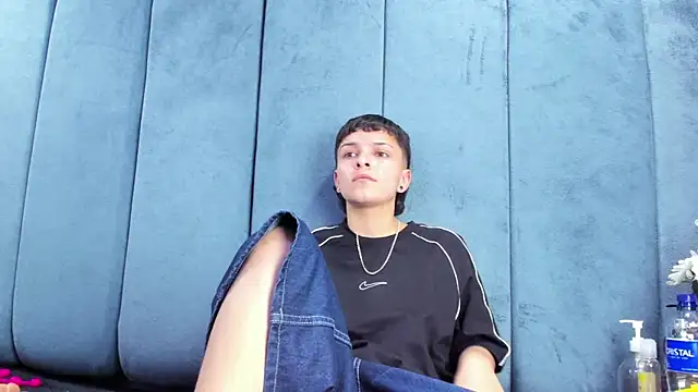 Megan_Thompson_ Chat XXX live