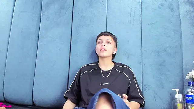 Megan_Thompson_ 现场XXX聊天