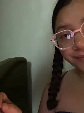 Vivi_Kvsh's Live XXX Chat