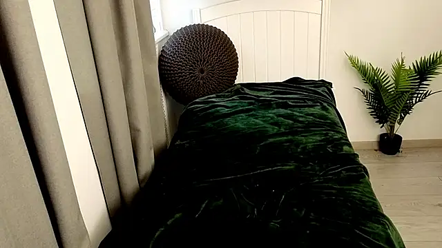 Just_L0VE_me's Live XXX Chat