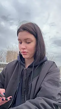 KikiWatson 现场XXX聊天