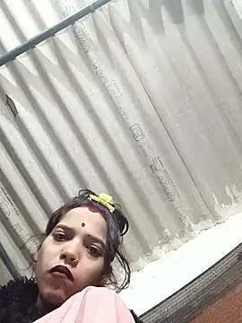 Bebby_-Doll Show Webcam