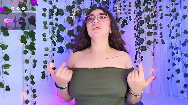 Czat XXX na żywo – Samii_Evans