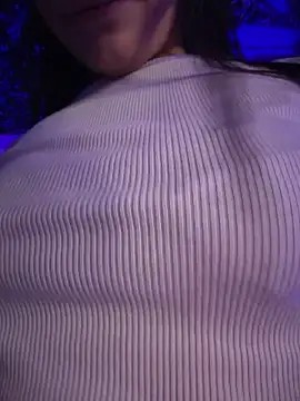 Isabella-Teen's Live XXX Chat