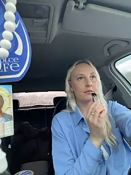 Chat +18 de MerlinDave ao vivo