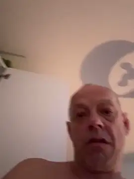 Jaropol Adlı Modelin Canlı XXX Sohbeti