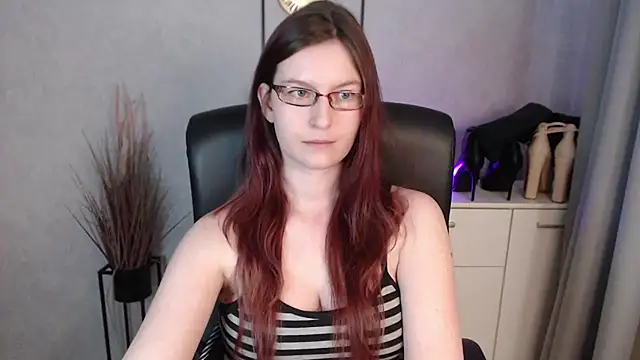 Chat XXX en directo de emmaxDelight