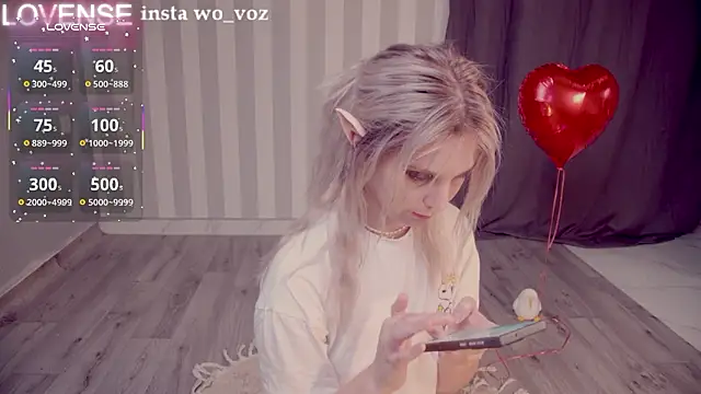 Czat XXX na żywo – Careful_i_bite