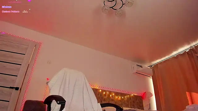 Chatroom XXX en direct de Ophelia_mm