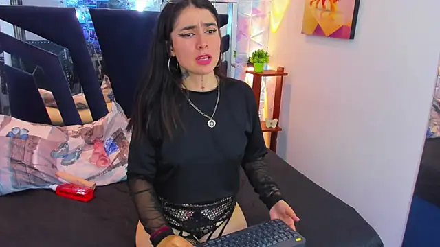 katherin__19 Chat XXX in diretta