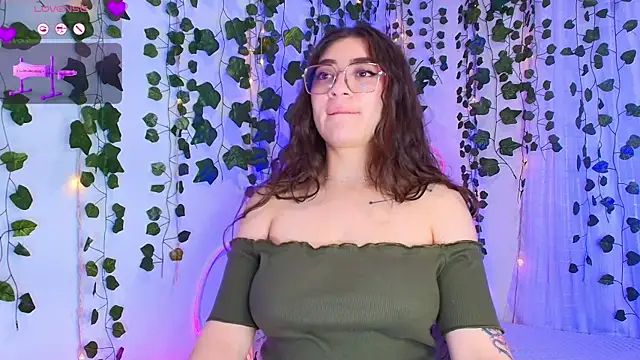 Samii_Evans – Naživo XXX chat