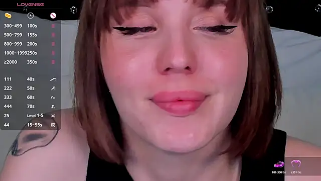 LianaFord Live XXX-chat