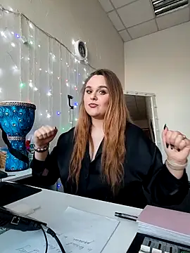 Chatroom XXX en direct de Juicy_PeachLux