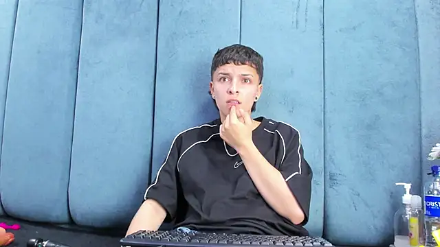 Megan_Thompson_ 라이브 XXX 채팅