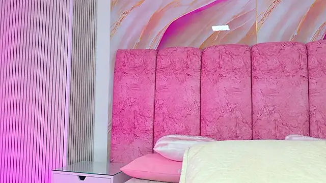 دردشة emmacurvy الجنسية المباشرة