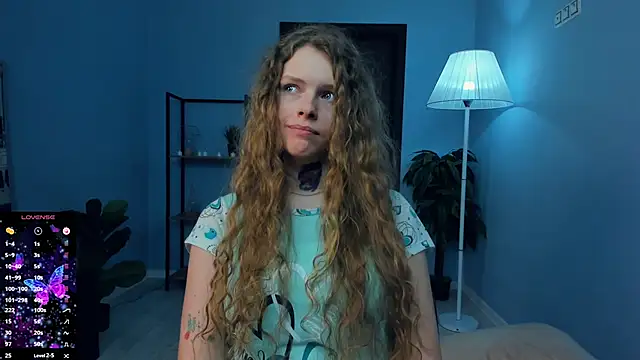 RayaNenlia Live XXX-chat