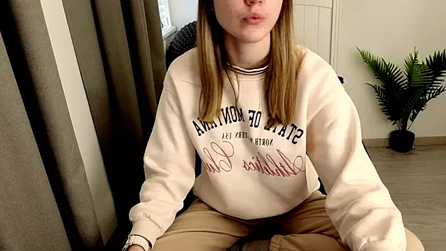 Just_L0VE_me: απευθείας συνομιλία ΧΧΧ