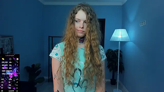 RayaNenlia Chat XXX in diretta