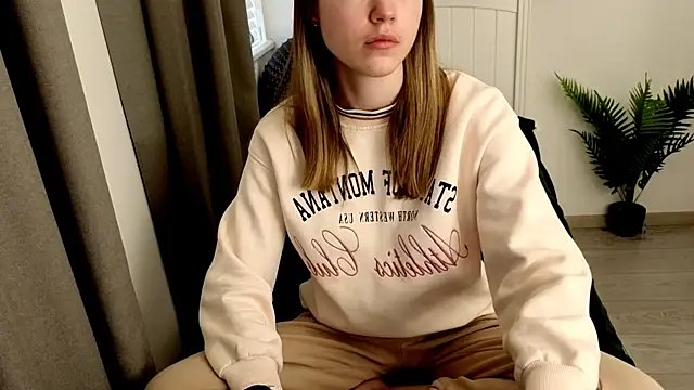 Just_L0VE_me's Live XXX Chat