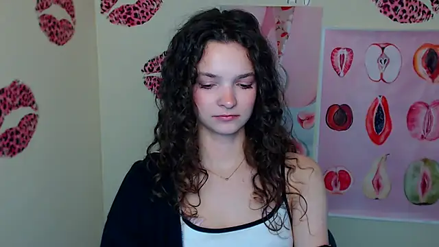 _SusieSu_ Adlı Modelin Canlı XXX Sohbeti