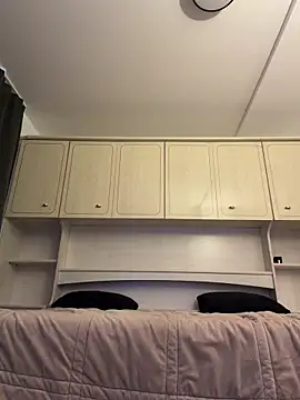 lorry6 Chat XXX live