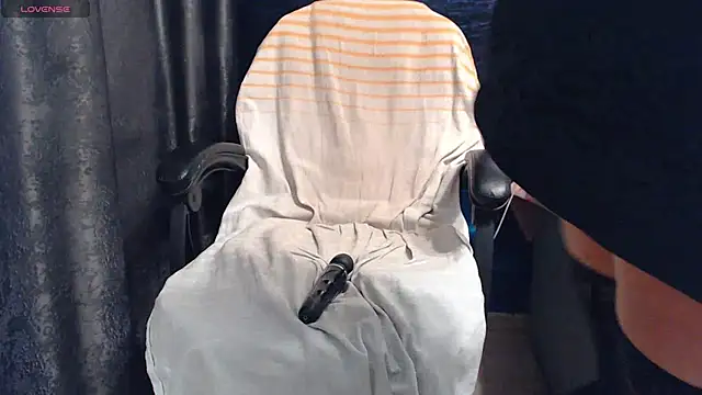 Czat XXX na żywo – LadyAverrySquirt11