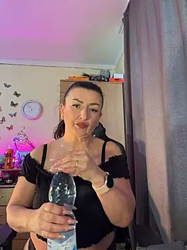 دردشة Hotangel75 الجنسية المباشرة