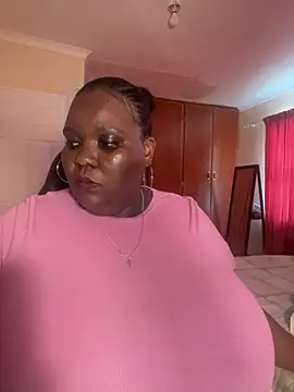 Michyboldy 라이브 XXX 채팅