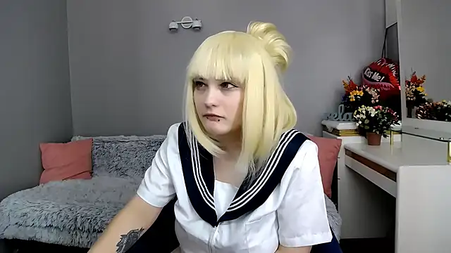 Вебкам-шоу Estheri