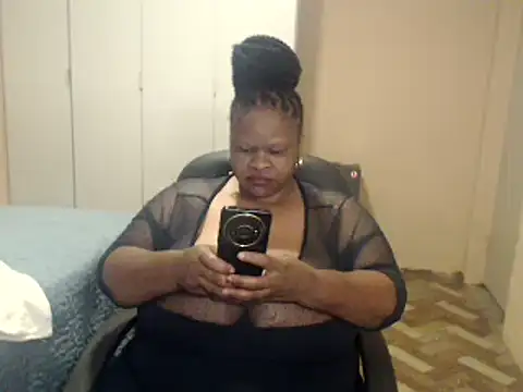 Pokazy przed kamerką – sweetnoziexx