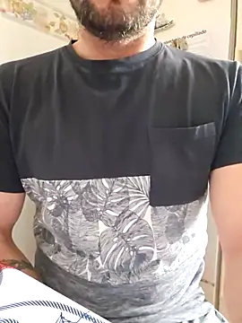 Show modela 7allexx na web-kameri