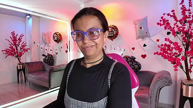 Amber__rouge: απευθείας συνομιλία ΧΧΧ