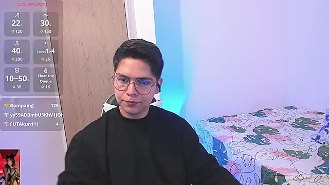 Asta_YunoXXX webkamerás műsora