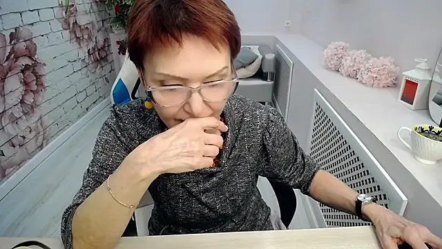 Cutie_Asya – Kamerová šou