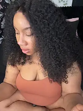 XXX chat uživo modela NeliaHexxen