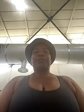 SweetCandy84's Live XXX Chat