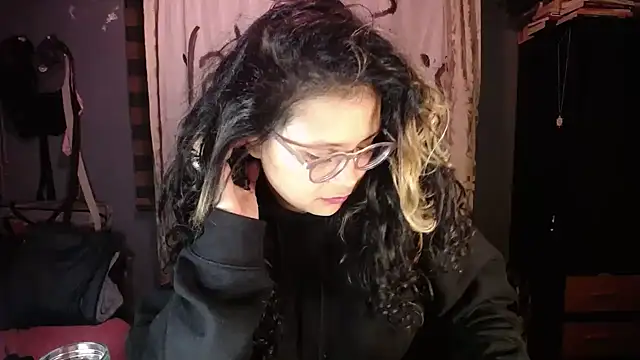 Hathorlove Live XXX-Chat