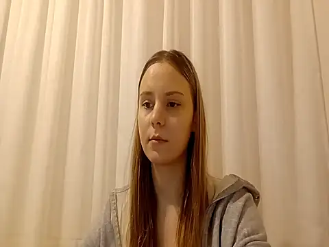 Chatroom XXX en direct de CrackShirker