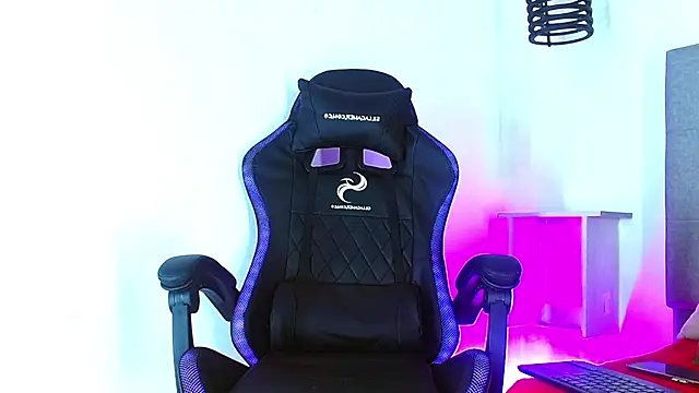 Rick_Wade live XXX chat