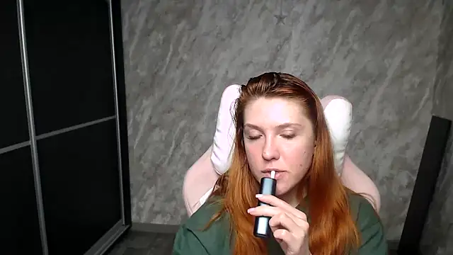 Reginasmilee 라이브 XXX 채팅