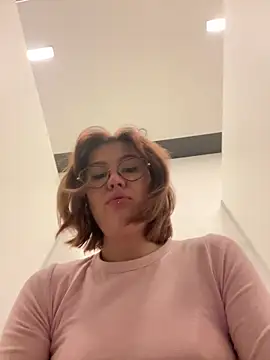 RinaCat live XXX chat